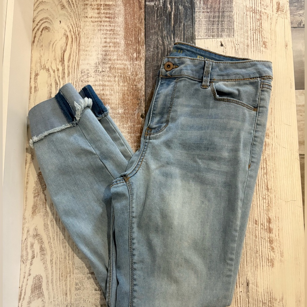 True Craft Light Blue Mid Rise Skinny Ankle Jeans